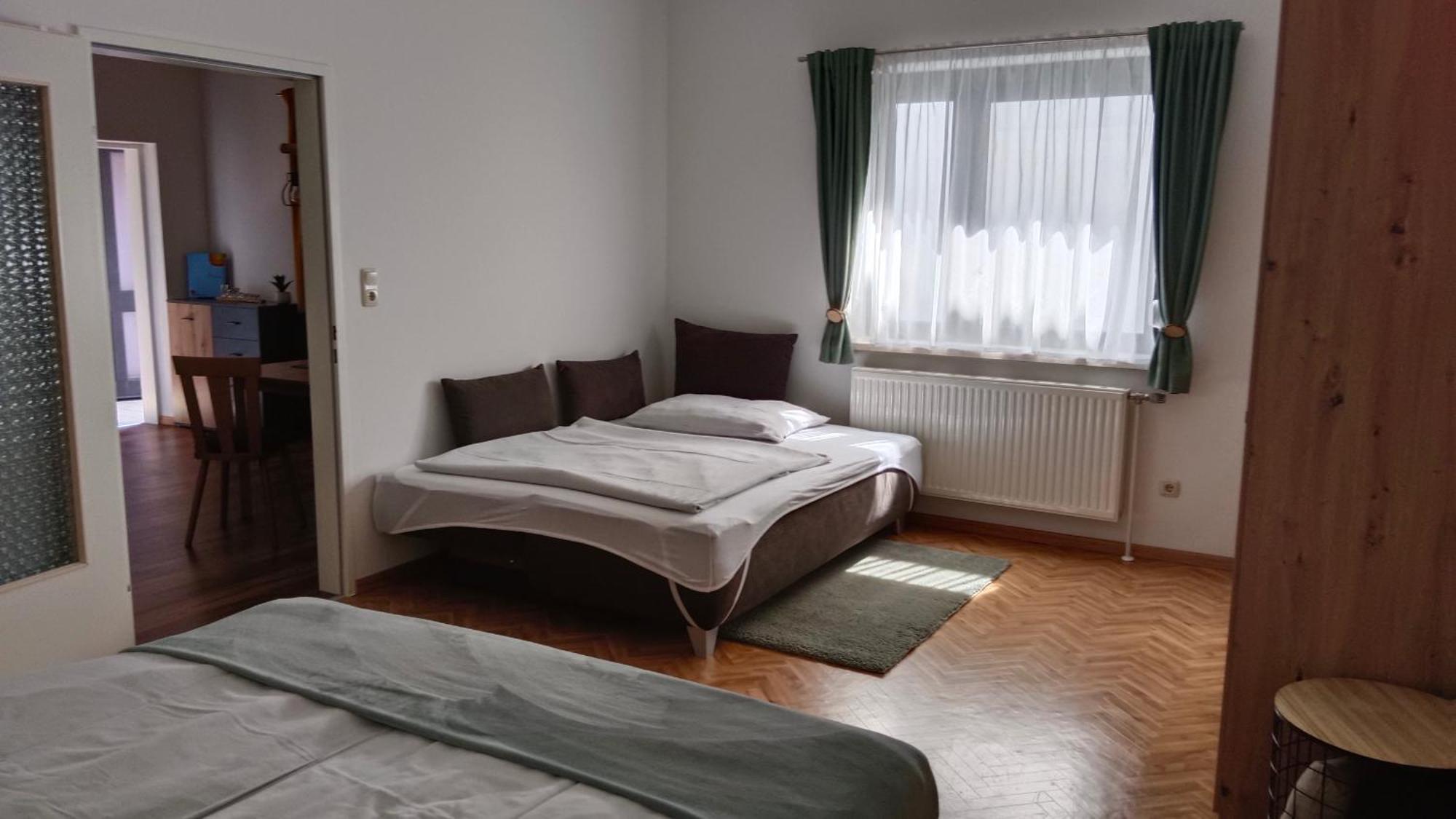 Appartment Weinbau Muellner Neusiedl am See Exterior foto